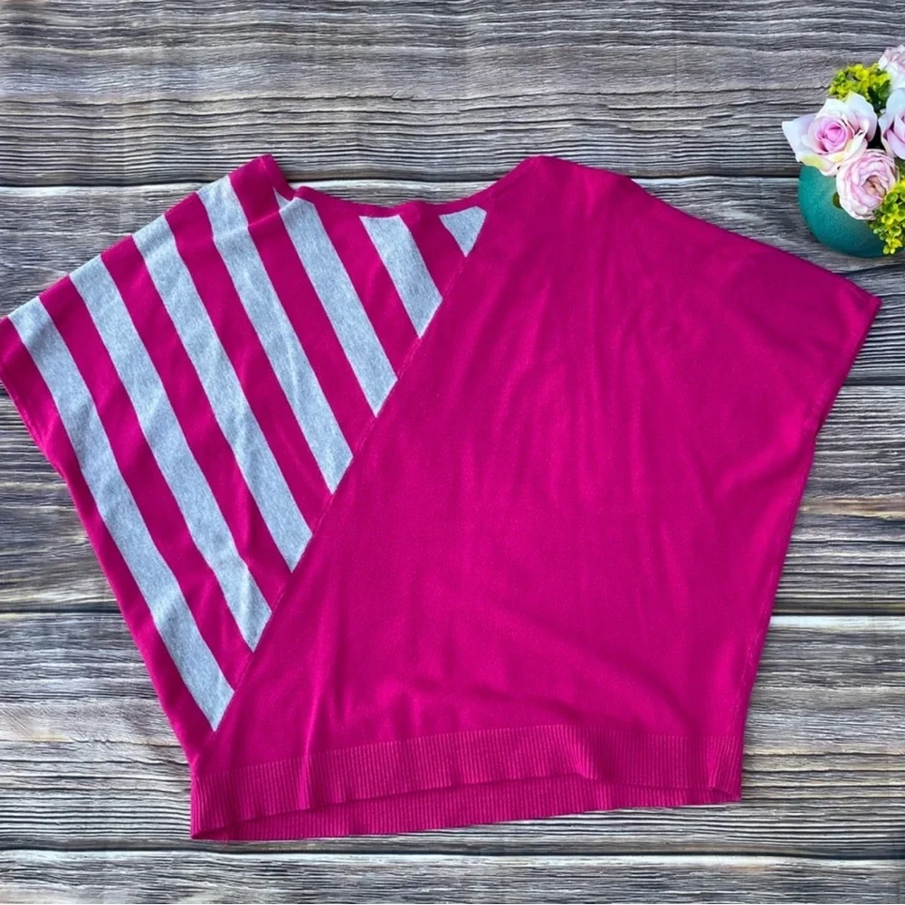 Chelsea & Theodore Pink Gray Asymmetrical Top | XL | Striped Statement Blouse - Picture 2 of 7